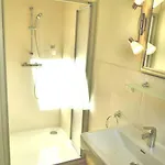 Quiet And Luxury 