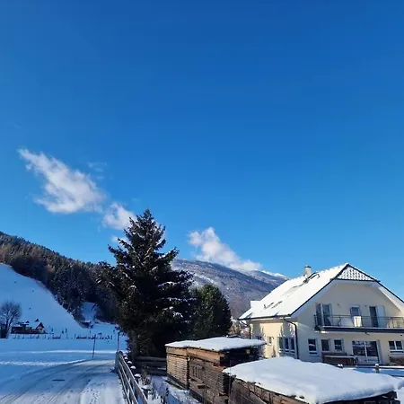 Quiet And Luxury 