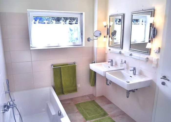 Villa Quiet And Luxury 