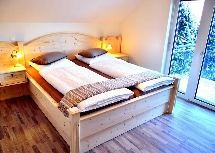 Quiet And Luxury 